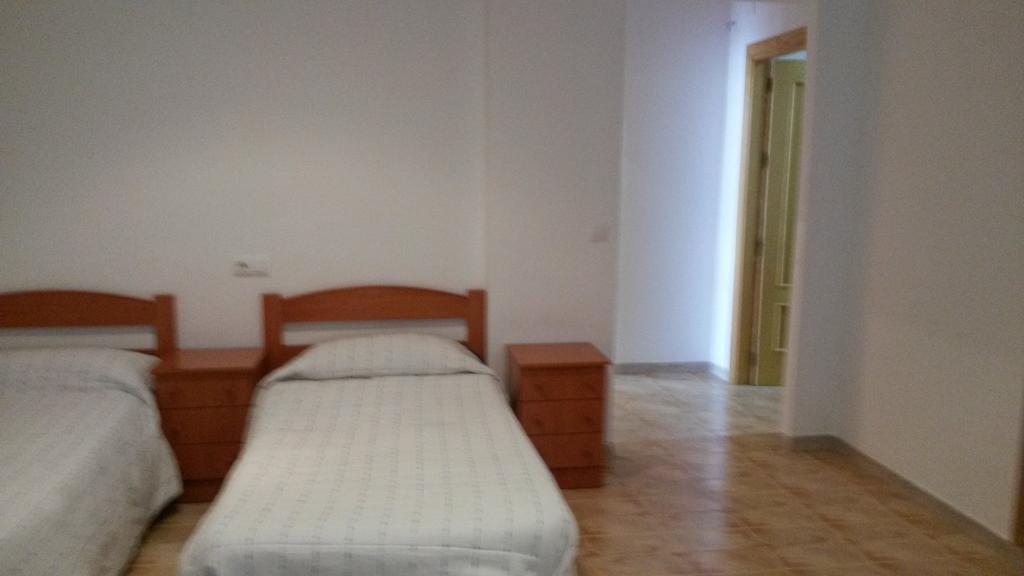 Hostal Virgen Del Pilar Baza Exterior foto
